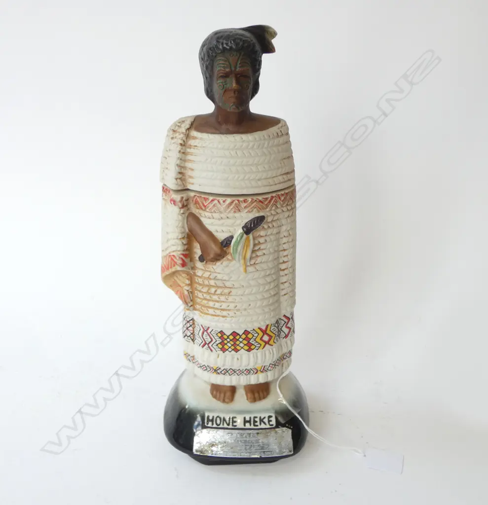 JIM BEAM VINTAGE MUSICAL DECANTER 'HONE HEKE' H.340mm Image 1++