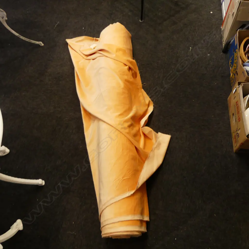FABRIC BOLT; 'COGNAC' COTTON VELVET, 25M Image 1++