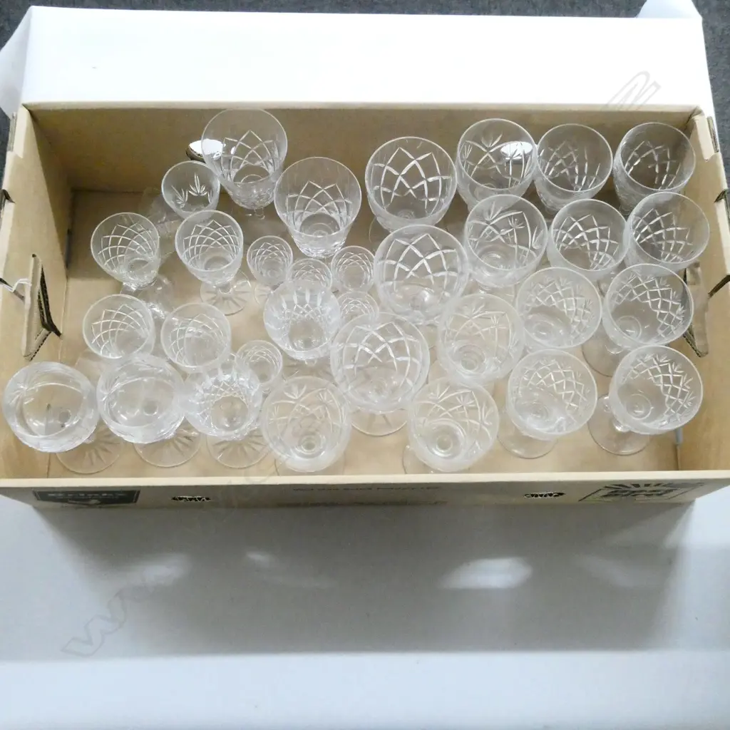 34 CUT CRYSTAL WINE & LIQUER GLASSES EDINBURGH CRYSTAL ETC Image 1++