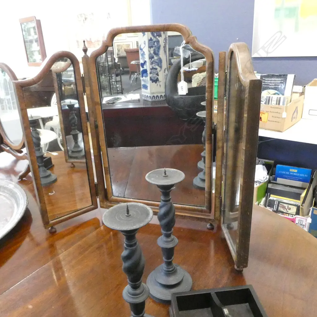 3 WAY CHEST TOP DRESSING TABLE MIRROR MAHOGANY FRAME 1 FINIAL MISSING H 640MM Image 1++