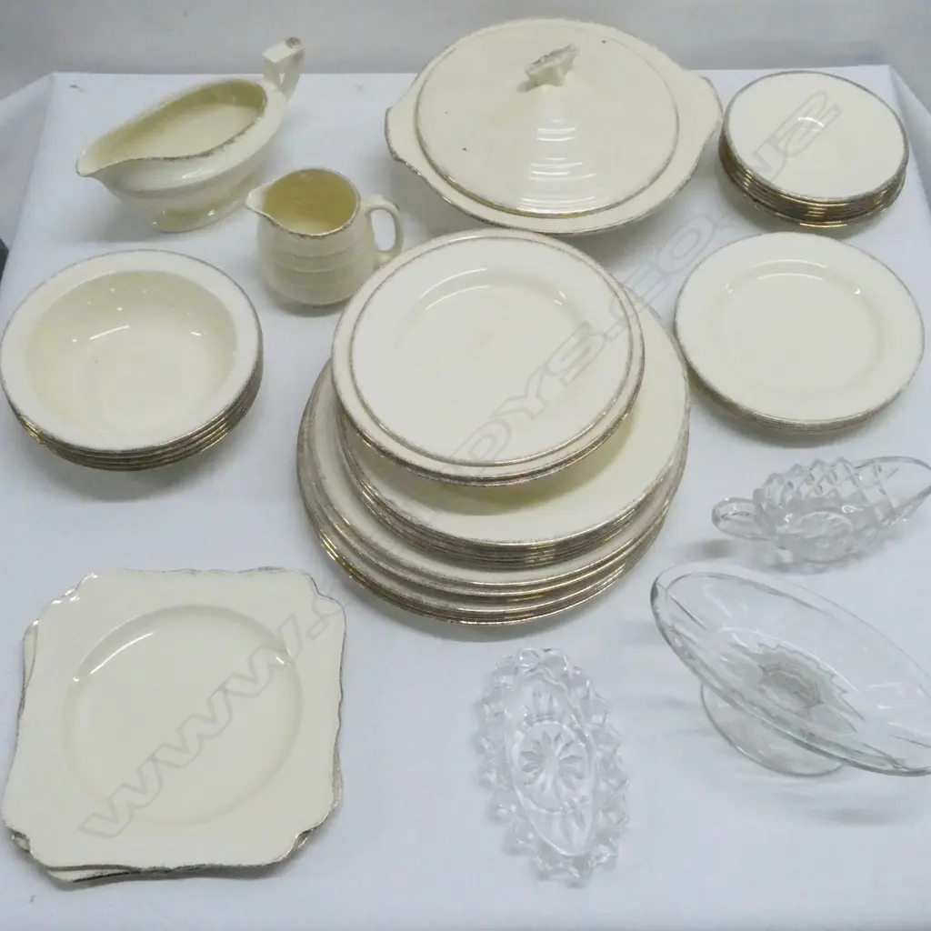 CROWN DUCAL PART DINNER SET ETC Image 1++