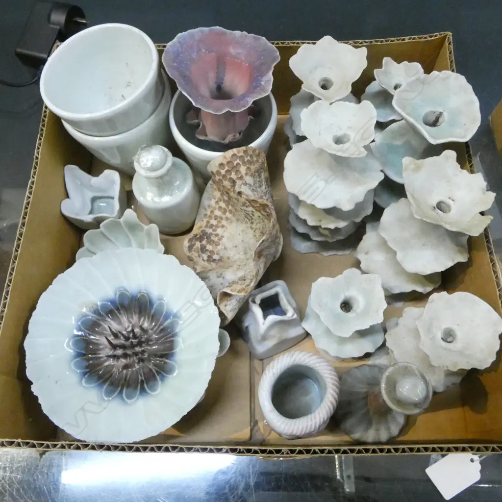 ASST. PORCELAIN STUDIO POTTERY; DAVID BROKENSHIRE? FLOWER BOWL 130mm dia ETC Image 1++