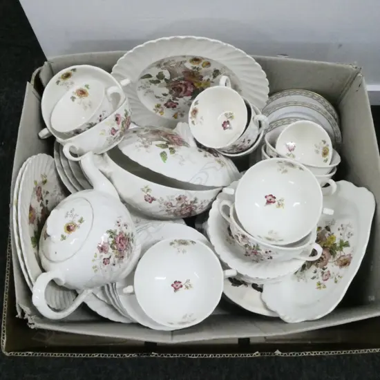 CLARICE CLIFF ROYAL STAFFORDSHIRE 'CHELSEA ROSE' PART DINNER SERVICE