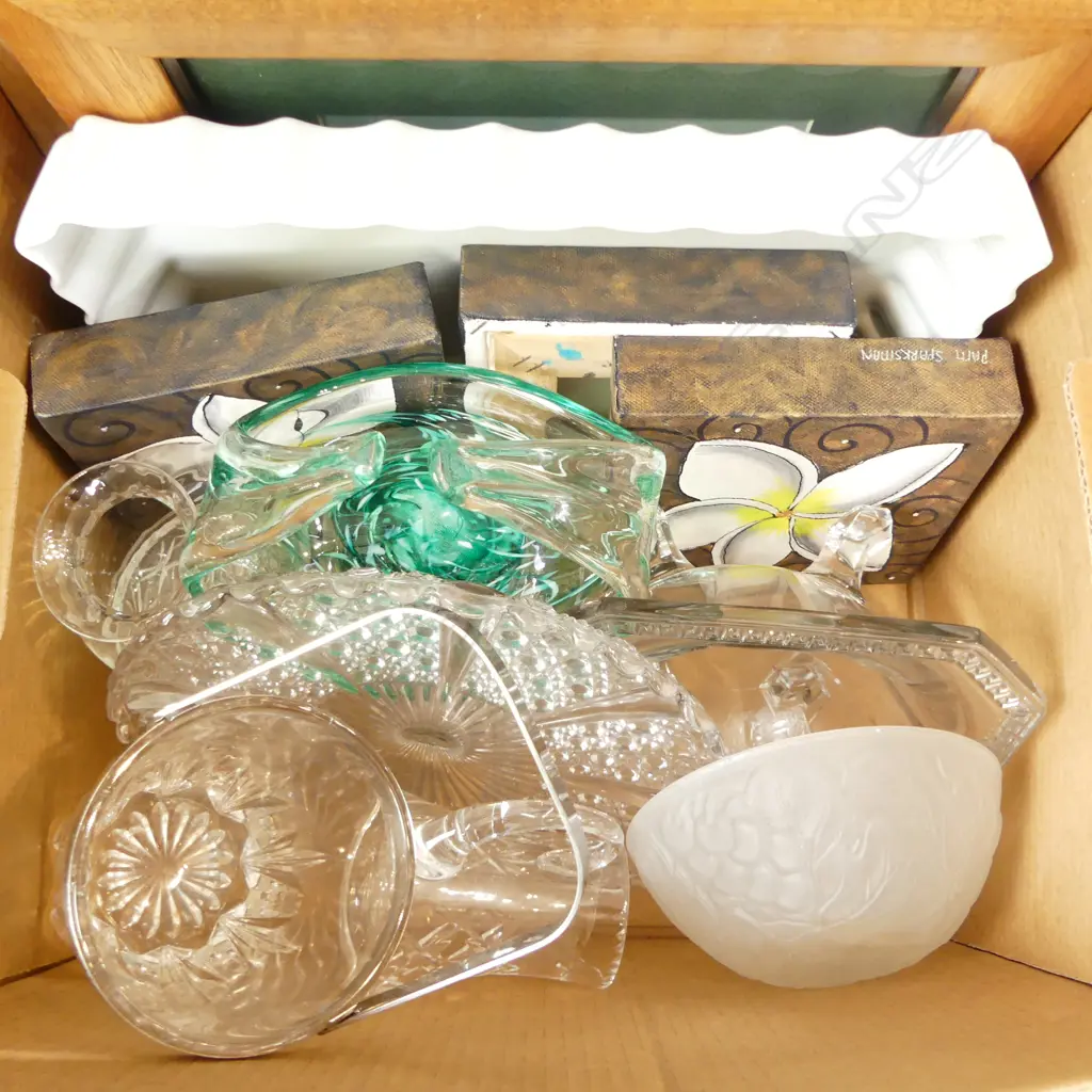 ASST GLASS/CRYSTAL, WHITE DISH, 3 ORIGINAL WORKS, FRAME & HOKITICA GLASS VASE  Image 1++