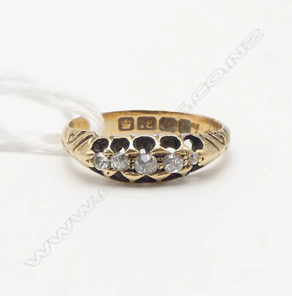 Birmingham 1901 18ct GOLD & 5 OLD CUT DIAMOND RING 3gms SIZE L Image 1++
