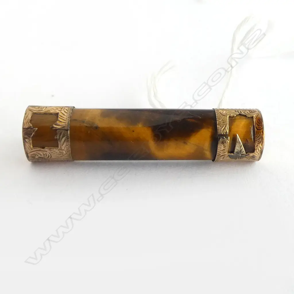 9cT GOLD TIGER'S EYE BROOCH 1 mount slightly faulted Image 1++