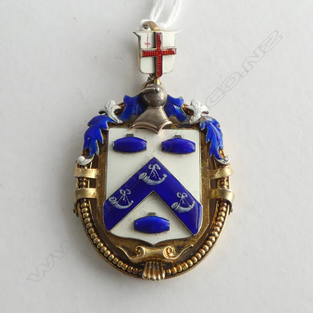ANTIQUE SILVER GILT & ENAMEL 'MASTERS' BADGE/PENDANT, ENGRAVED 1921-22 VERSO, L.60 x 32mm Image 1++