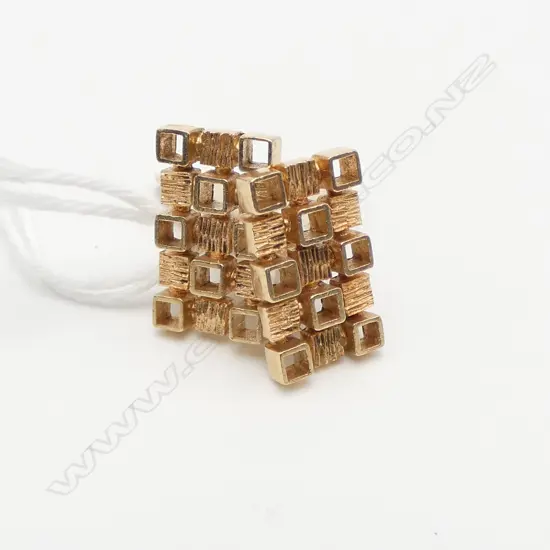 PR 14ct GOLD CUFF LINKS 8.10gms