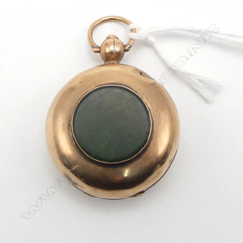 EDWARDIAN 9ct ROSE GOLD SOVEREIGN CASE with pounamu panel. Some dents 13.76gms Image 1++