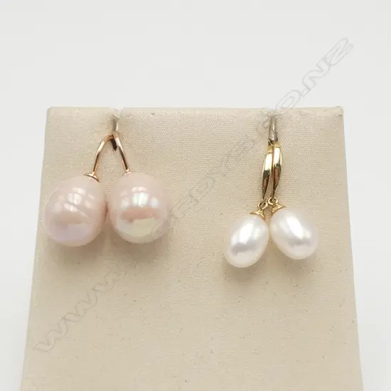 TWO PAIRS OF PEARL EARRINGS WITH 9CT GOLD HOOKS