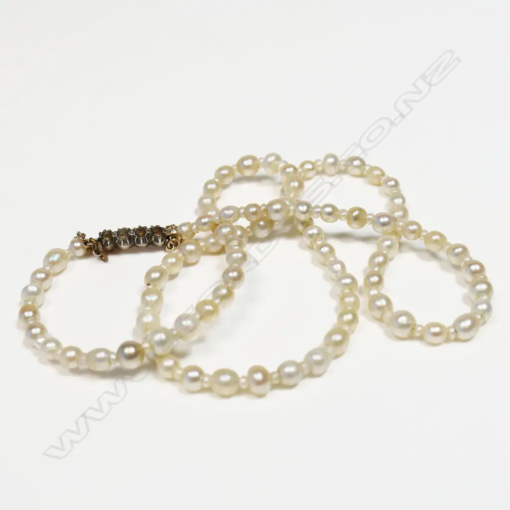 ANTIQUE 19thC PROBABLY NATURAL PEARL NECKLACE L.440mm Image 1++