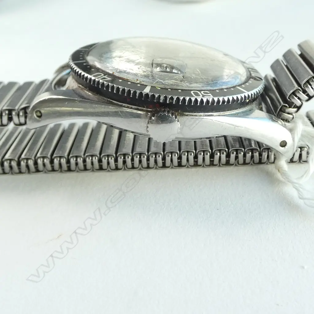 VINTAGE TITUS 'CALYPSOMATIC' GENT'S DIVERS TYPE WRISTWATCH working  Image 1++