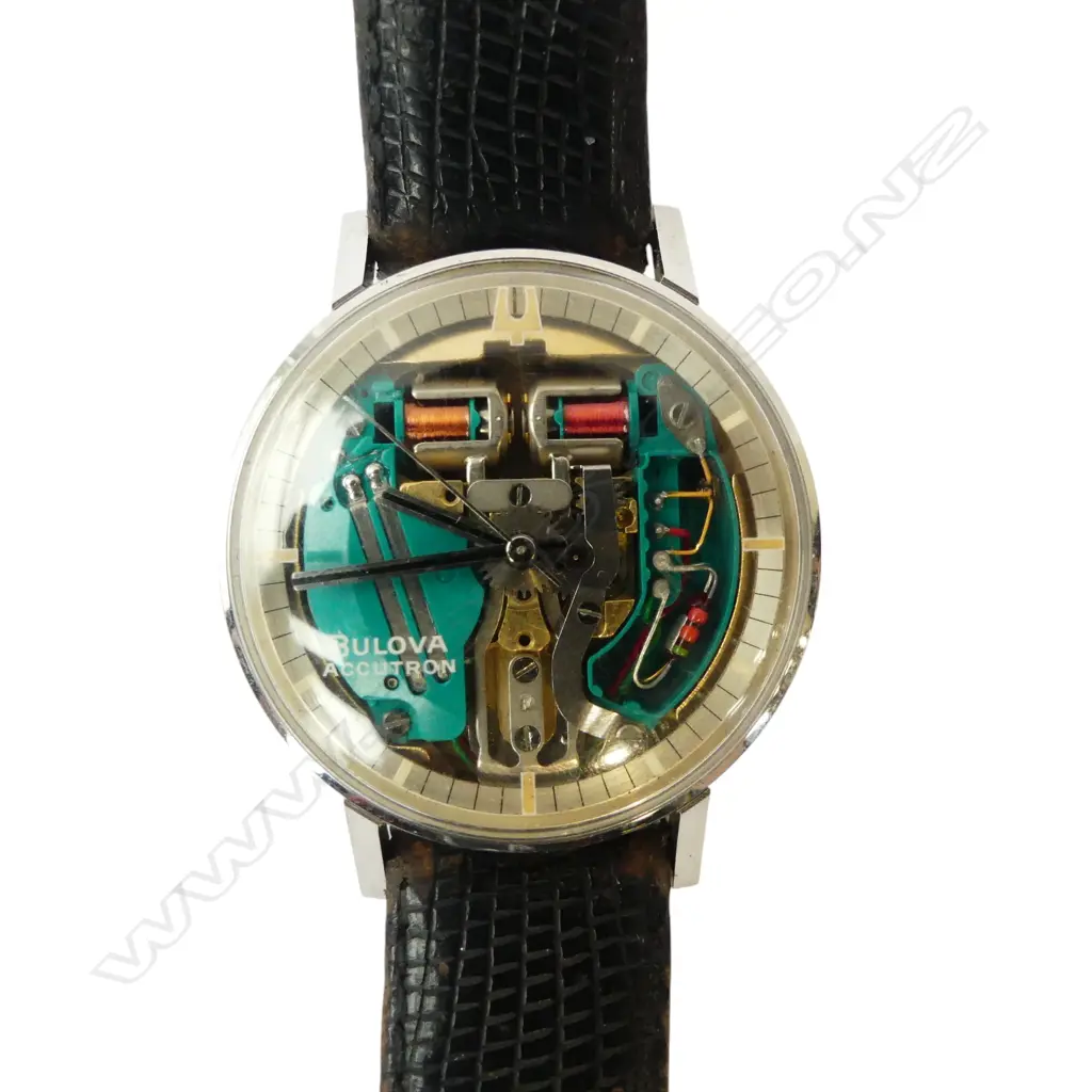VINTAGE BULOVA ACCUTRON Spaceview GENT'S stainless WRISTWATCH w leather strap. c.1968. Working  Image 1++