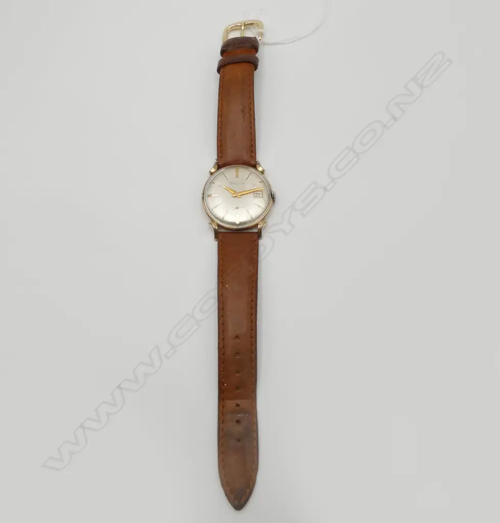 VINTAGE BULOVA AUTOMATIC GENT'S GOLD PLATE WRISTWATCH w leather strap. c.1960/1970. Working Image 1++