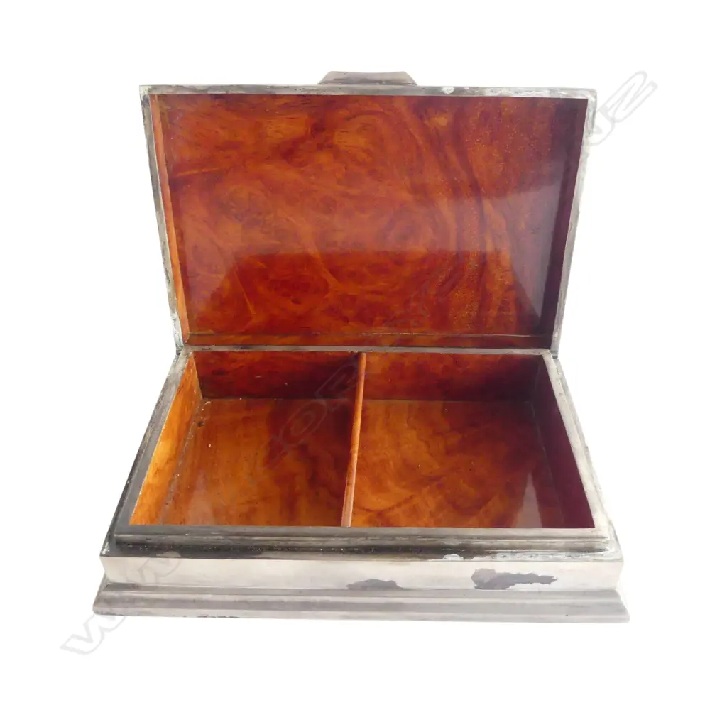 STG SILVER BOX w. FITTED INTERIOR W.165mm Image 1++