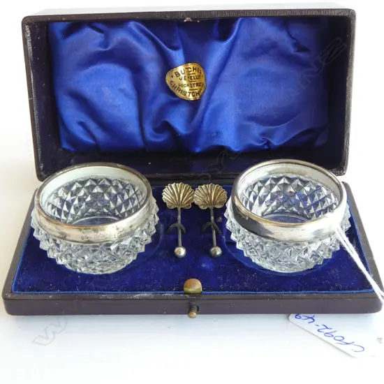 SILVER & CUT CRYSTAL BOXED pair SALTS w scallop bowled spoons London 1905
