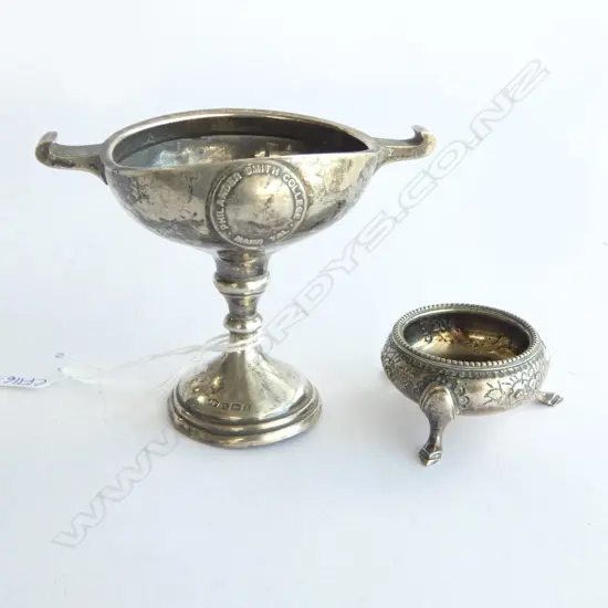 STG SILVER TROPHY CUP squashed & beaten up 75gms + silver plate salt