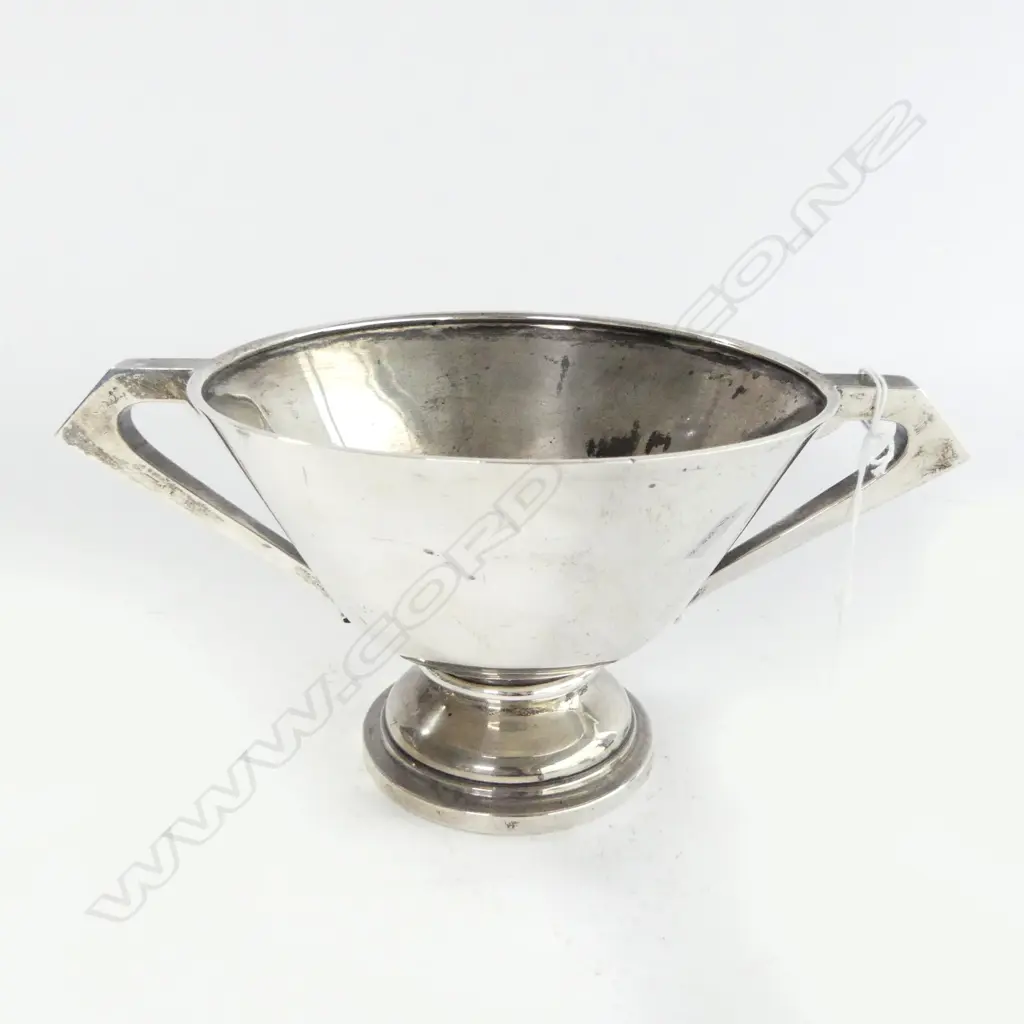 SHEFFIELD 1909 SILVER TROPHY CUP flared stylish form. Unengraved. Dia.155mm. 340gms Image 1++