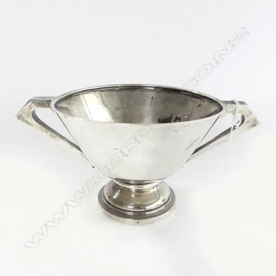 SHEFFIELD 1909 SILVER TROPHY CUP flared stylish form. Unengraved. Dia.155mm. 340gms