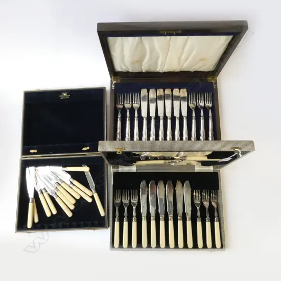 3 CASED CUTLERY SETS; 2 FISH, 1 FRUIT KNIVES