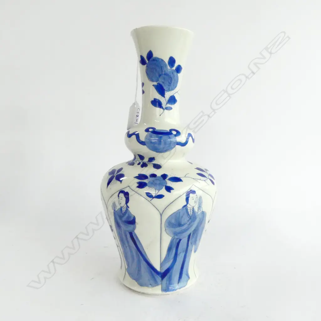 ORIENTAL B/W VASE H.300mm hairline Image 1++