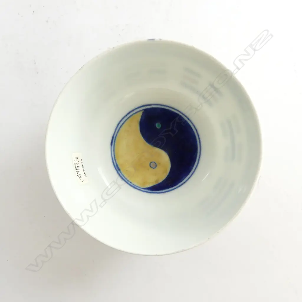 3 GUANGXU MARKED B & W BOWLS interior & exterior decoration. Dia.115mm Image 1++