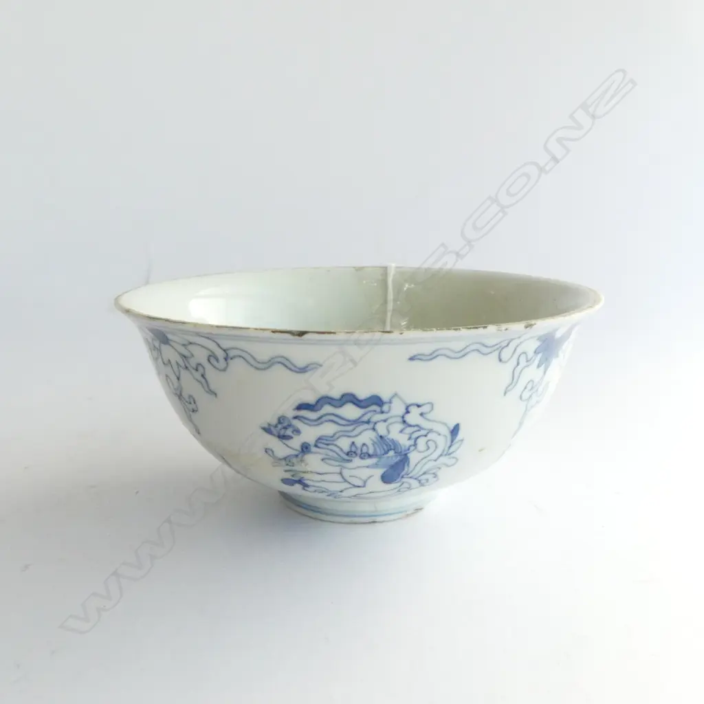 19thC ? CHINESE B & W BOWL 6 character mark. Dia.128mm. Some rubbing to rim Image 1++