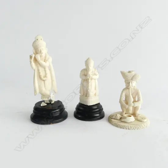 3 SMALL CARVED IVORY INDIAN FIGURES minor faults. 2 on wooden bases. Tallest 100mm