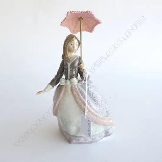 LLADRO #5211 'ANGELA' H.210mm