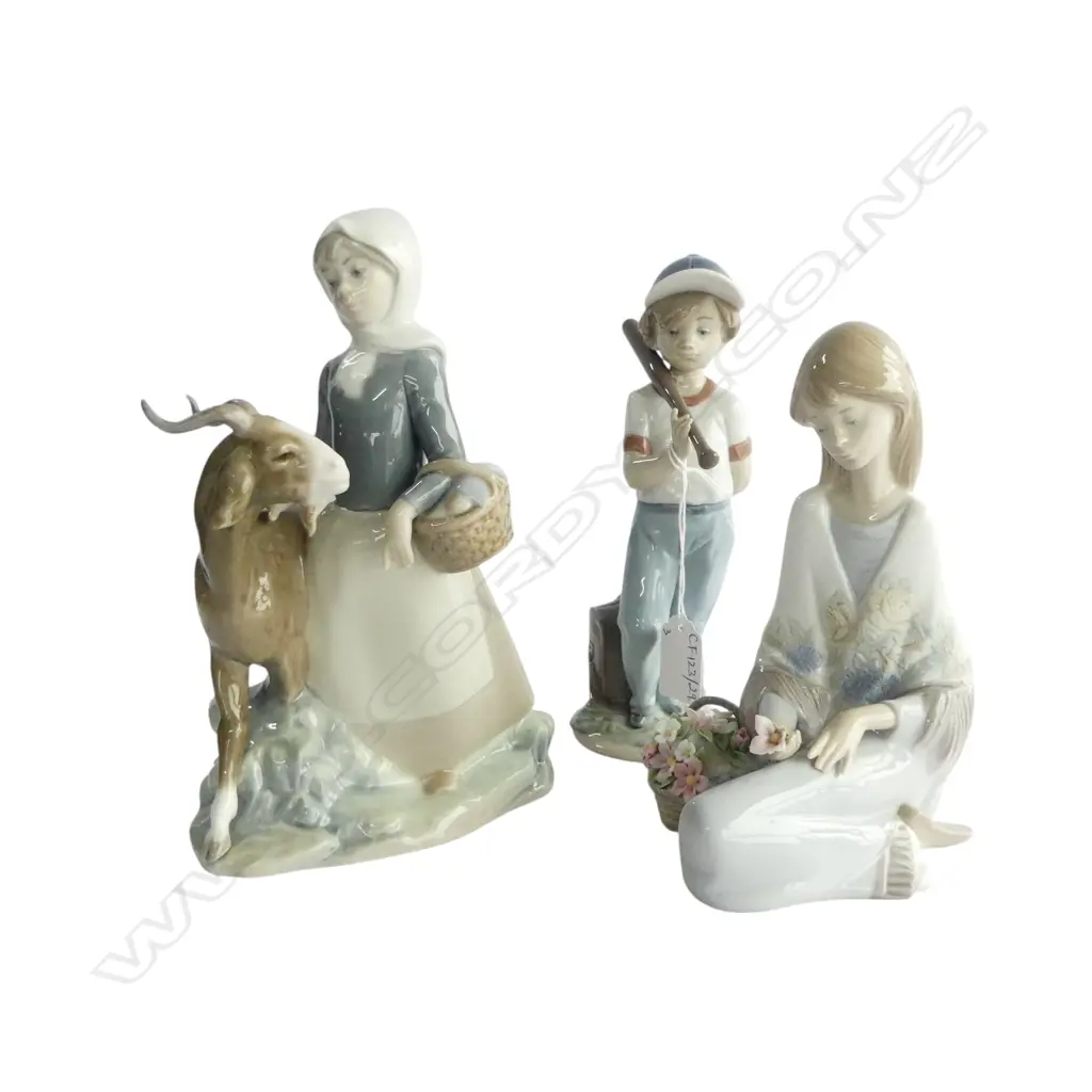 3 LLADRO w. FAULTS; BASEBALL BOY (NECK), GIRL w. GOAT (HORNS), WOMAN w. FLOWER (PETAL) H.210mm Image 1++