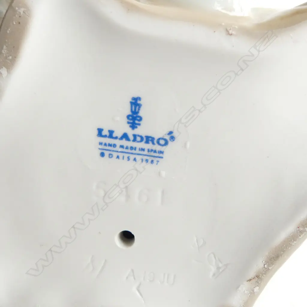 LLADRO #5461 'KOALA LOVE' H.200mm Image 1++