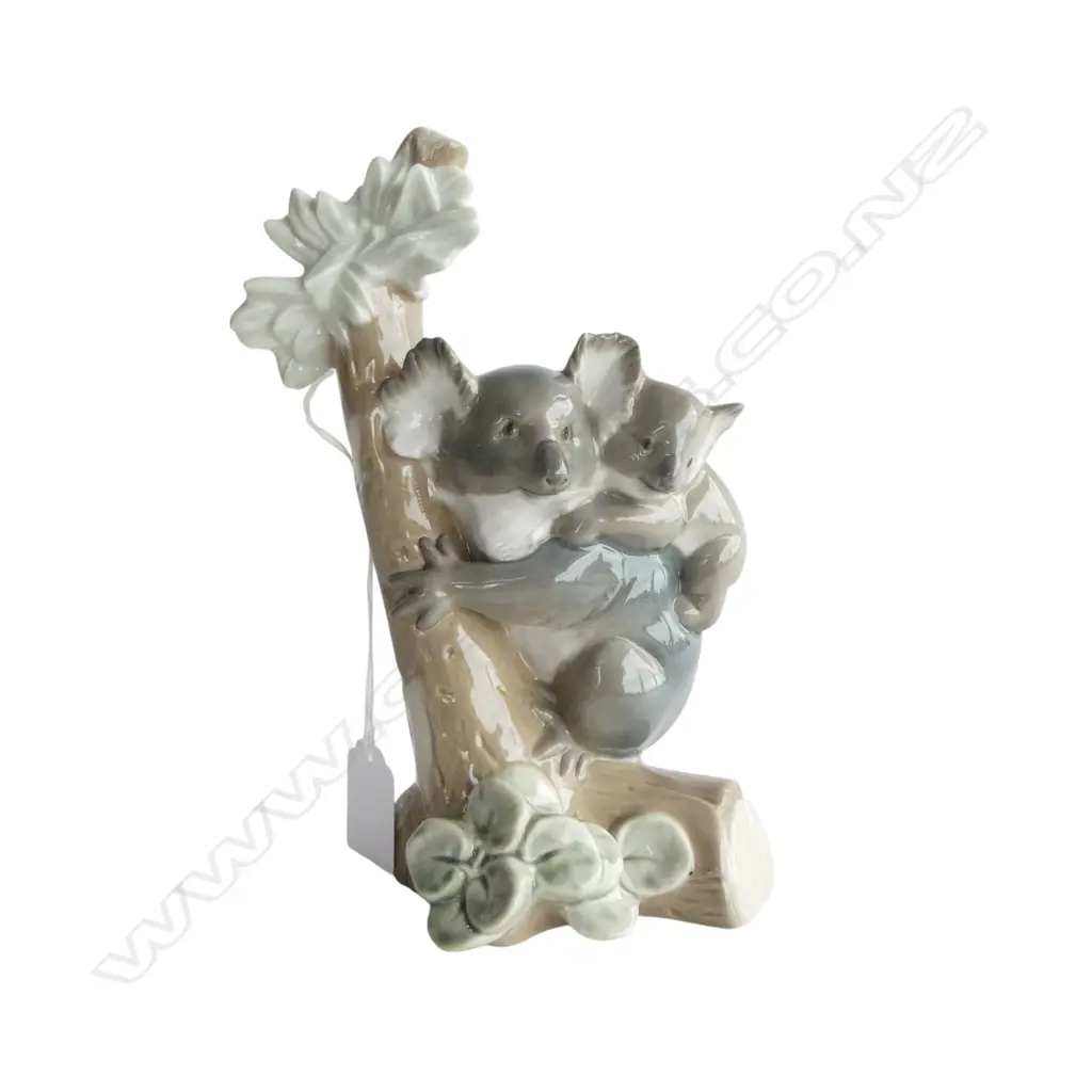 LLADRO #5461 'KOALA LOVE' H.200mm Image 1++