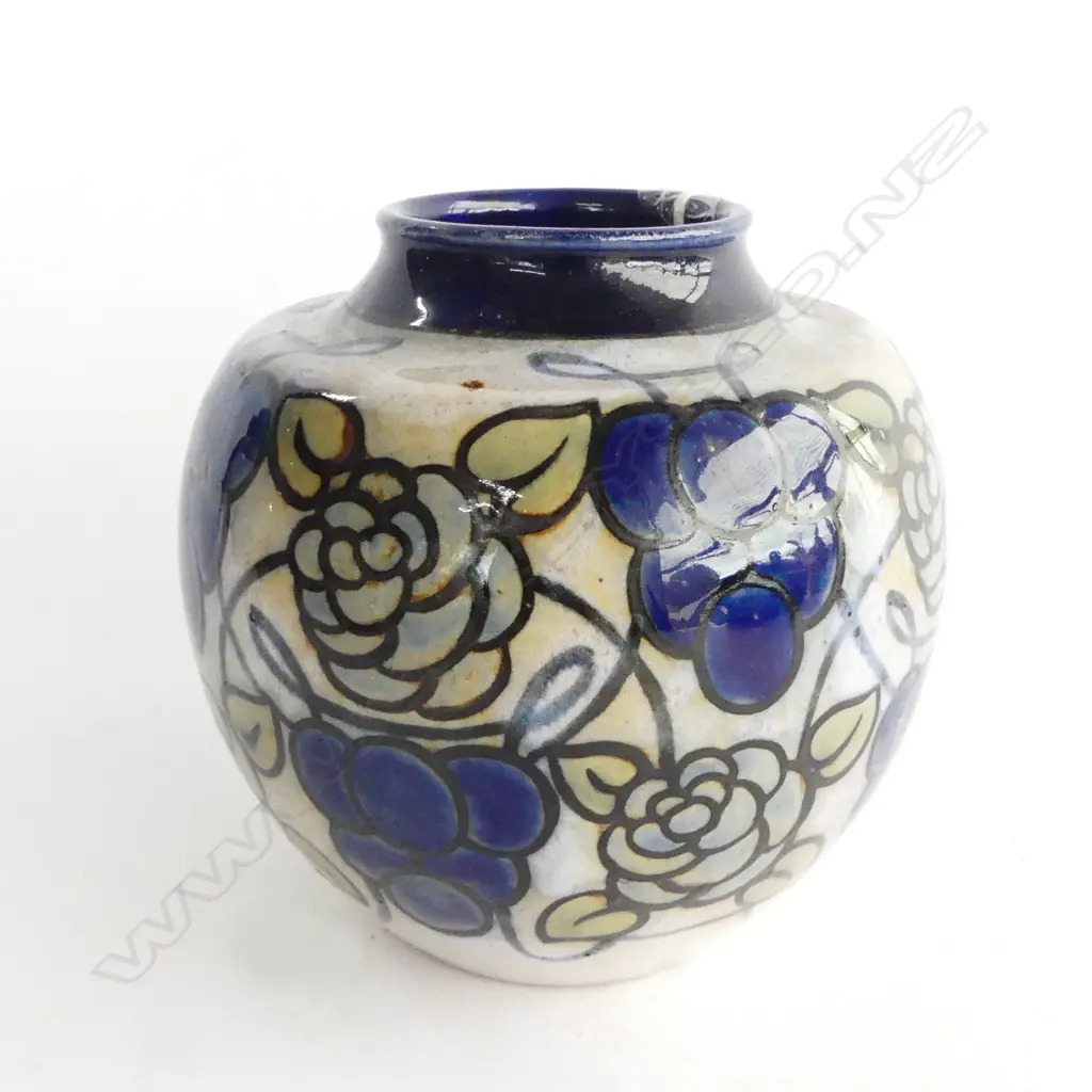 ROYAL DOULTON ART NOUVEAU STONEWARE VASE repeating grapes & stylised florals H.140mm Image 1++