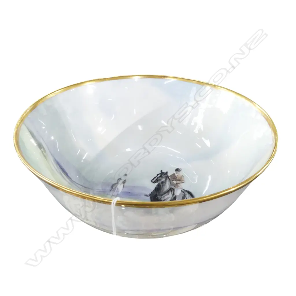 ROYAL GRAFTON HANDPAINTED BOWL, HUNTING SCENE SIGNED 'PERRINS' Dia.260mm Image 1++