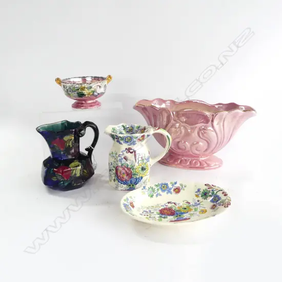 5 PCES CHINA; MASONS STRATHMORE JUG & DISH, RUBENSWARE JUG, MALING BOWL & VASE W.290mm