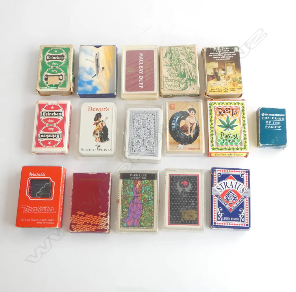 ASST. PLAYING CARDS Image 1++