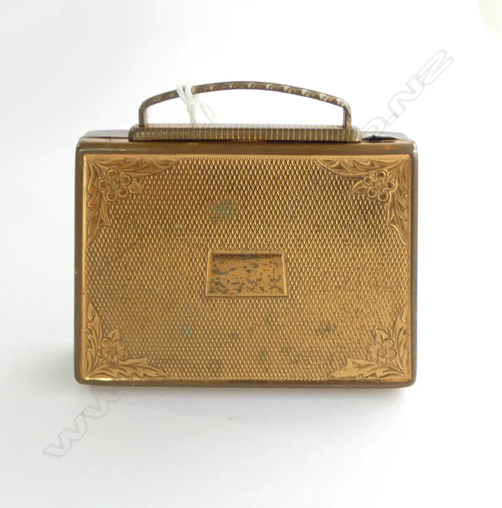 c.1940 gilt NOVELTY MUSICAL PURSE POWDER COMPACT loose mirror Image 1++