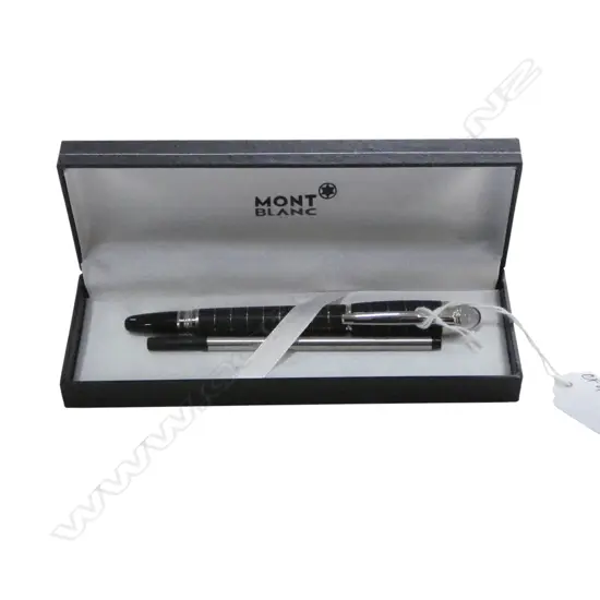 MONT BLANC ROLLER BALL PEN w SERIAL NO. & EXTRA CARTRIDGE , BOXED