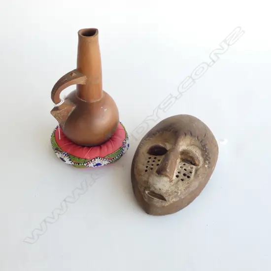 ETHIOPIAN COFFEE POT & STAND H.200mm + SMALL AFRICAN MASK H.190mm