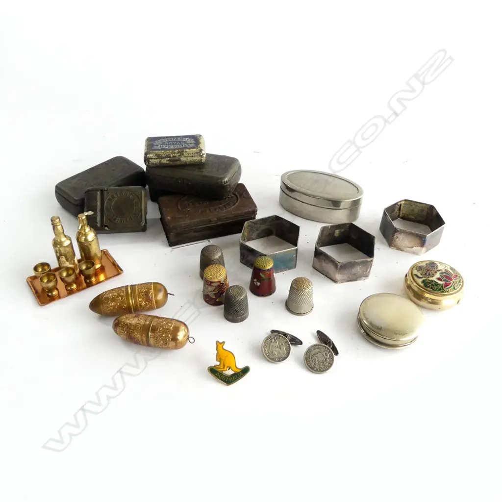 ASST. COLLECTABLES INCLUDING VINTAGE N.Z. VESTAS, etc Image 1++