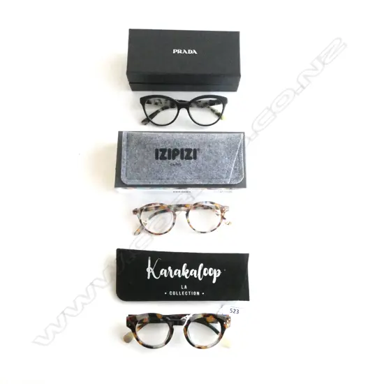 3 READING GLASSES; PRADA, KARAKALOOP, IZIPIZI PARIS