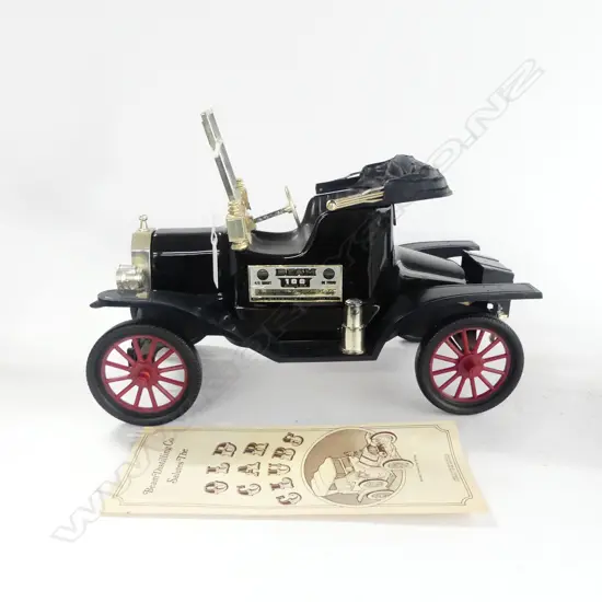 JIM BEAM FORD CAR DECANTER BOTTLE L.350mm