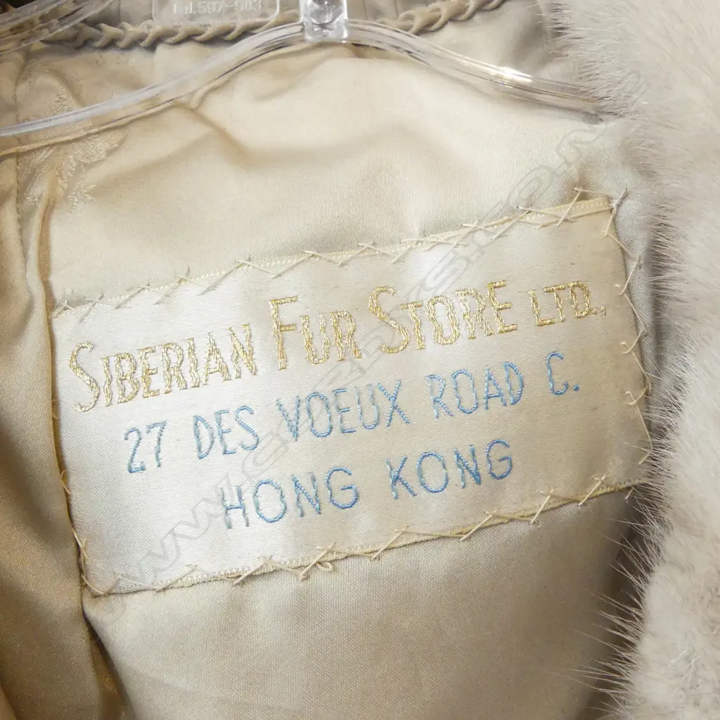 MINK FUR COAT (SMALL) Image 1++
