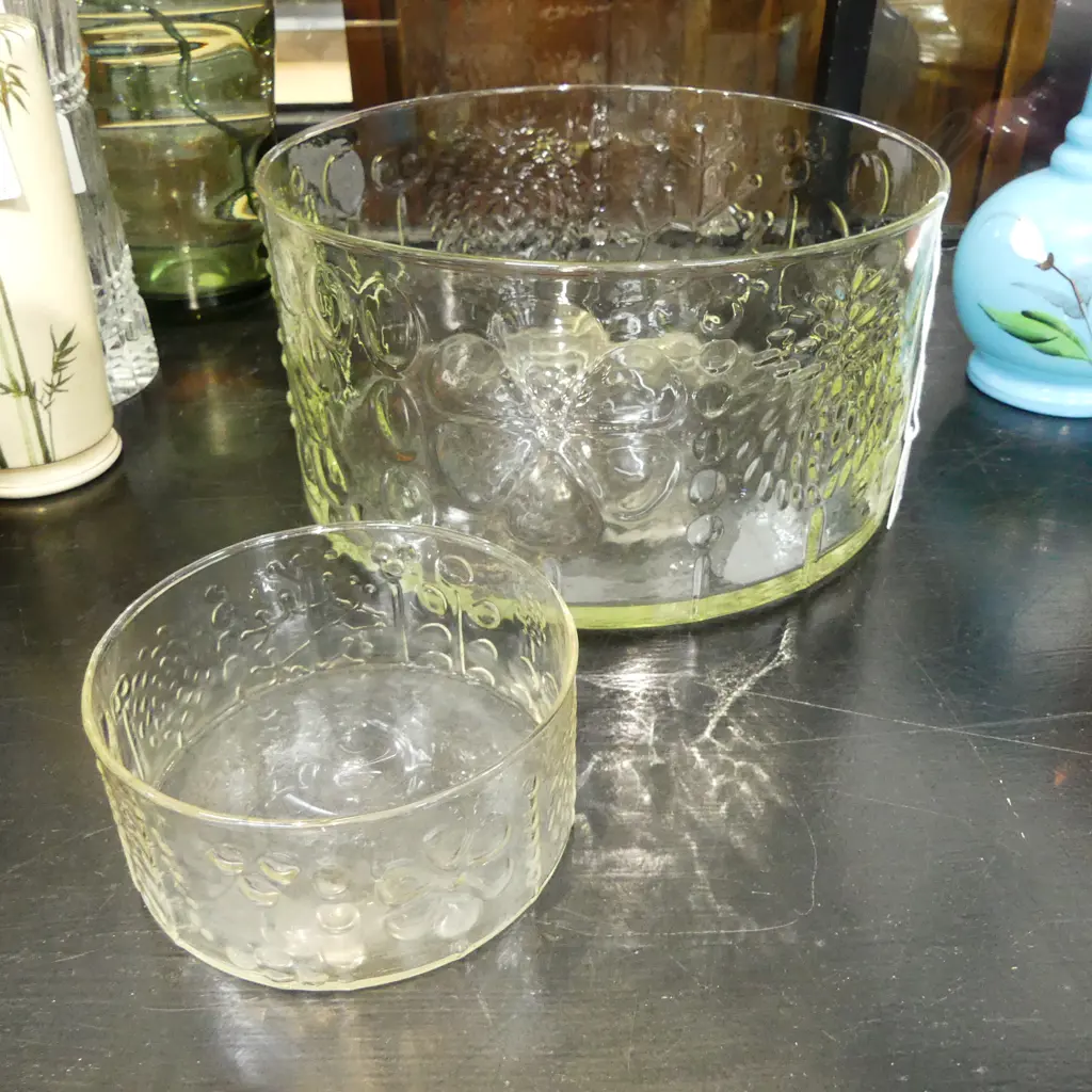 2 GLASS BOWLS, 240, 115mm dia Image 1++