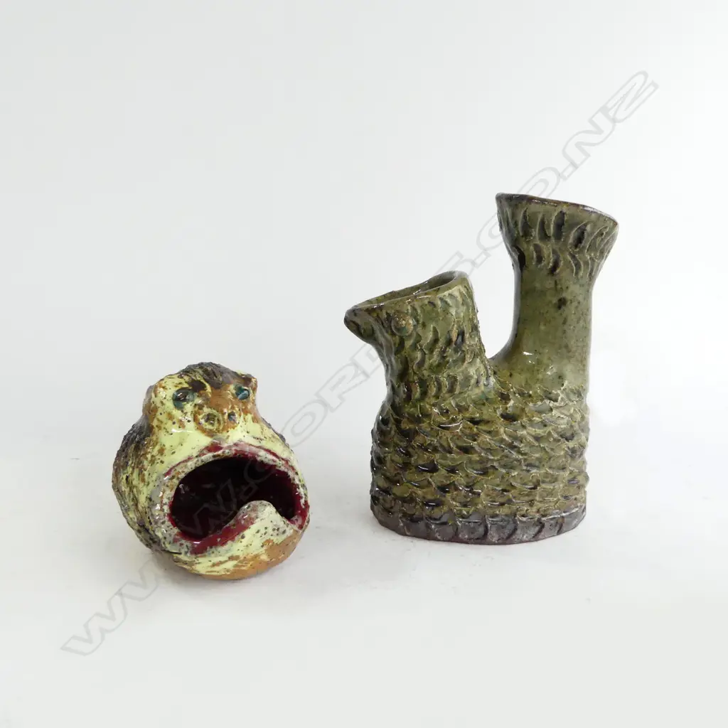 2 PCES NZ STUDIO POTTERY; OWL/MONKEY ASHTRAY, DOUBLE NECK VASE H.175mm Image 1++