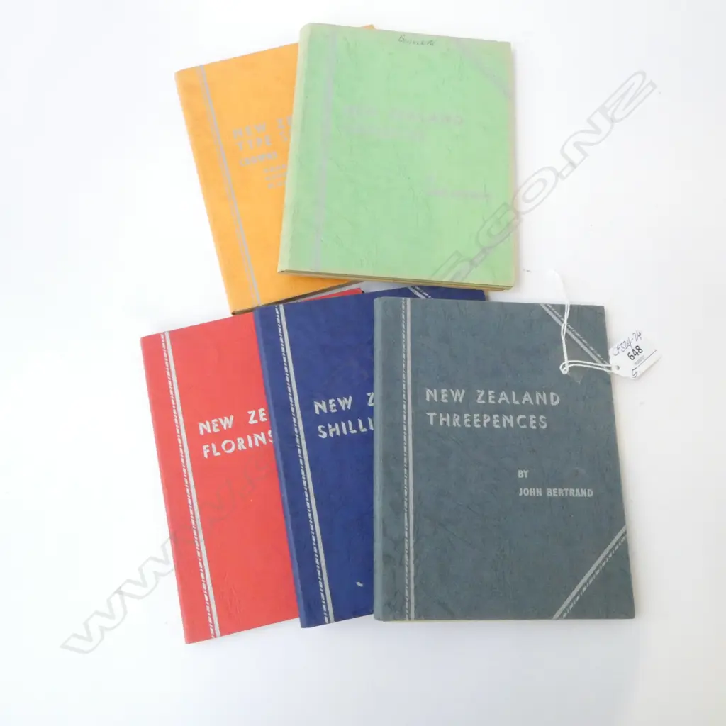 5 OLD FOLDERS/ALBUMS OF VINTAGE NZ COINS: FLORINS complete + SHILLINGS complete + 6d complete + 3d missing 1935 & 1966.. Image 1++