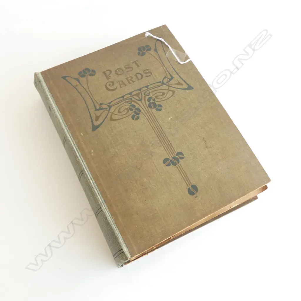 VINTAGE ALBUM OF POSTCARDS includes MAINLY AUSTRALIA + PACIFIC + NZ CAPETOWN & WORLD Image 1++