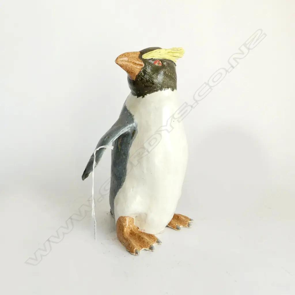 KAREN KENNEDY STUDIO POTTERY PENGUIN H.275mm EYEBROWS AF Image 1++
