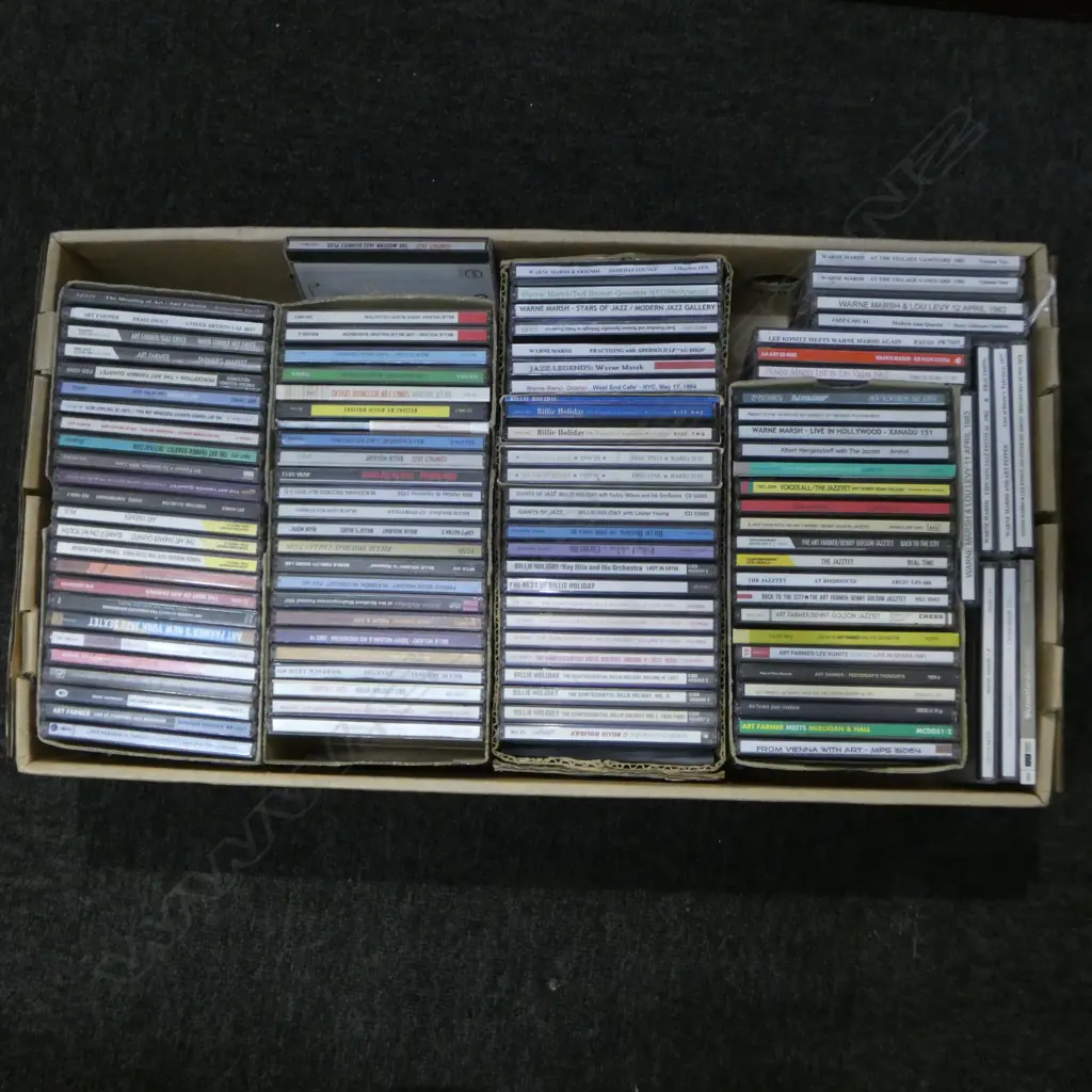 LOT ASST JAZZ CDS BILLIE HOLIDAY+ VARIOUS ARTISTS Provenance: Ex Collection Wellington Choy Image 1++