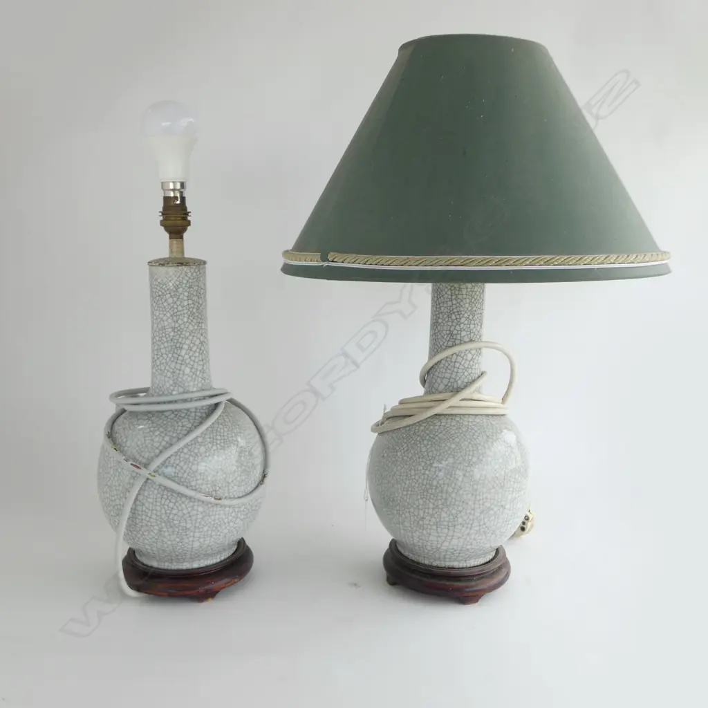 PR TABLE LAMPS w. CRACKLE GLAZE VASE BASES H.580mm Image 1++